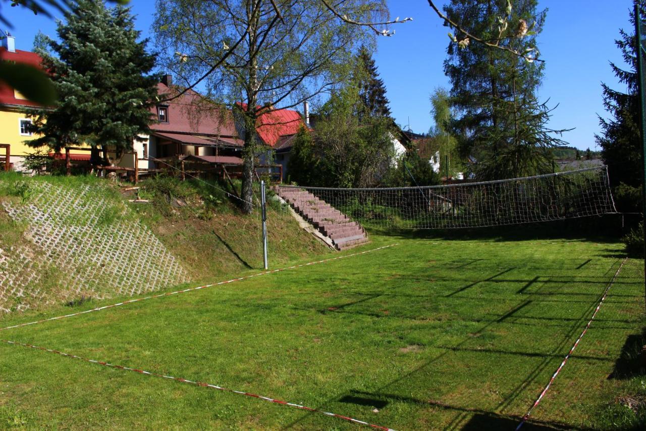 Villa Penzion Pohadka à Železná Ruda Extérieur photo